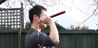 Mantova, beccati con un nunchaku, l’arma di Bruce Lee, in auto. Denunciati due giovani