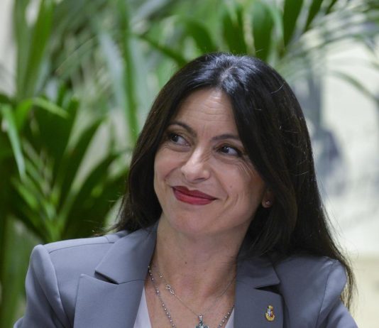 Curtatone, il premio “Fiore di Loto” 2026 alla presidente dell’Umbria Stefania Proietti