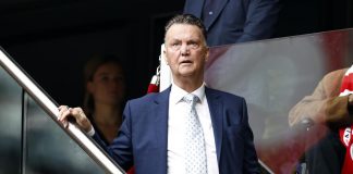 Tumori alla prostata, l’allenatore Van Gaal da paziente a testimonial prevenzione