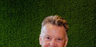 Calcio, Van Gaal da paziente oncologico a testimonial di prevenzione