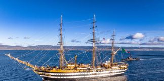Nave scuola ‘Amerigo Vespucci’ per la prima volta sosterà al porto di Tokio