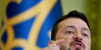 Ucraina, Zelensky: “Arrivano F16 ma non bastano contro Russia”