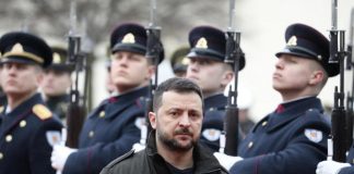 Ucraina attacca Russia, Zelensky chiede via libera a Usa e Europa