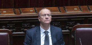 Valditara “Alle elementari si torna ai giudizi sintetici”