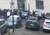 Agenti aggrediti a Torino, misure cautelari per 12 militanti anarchici