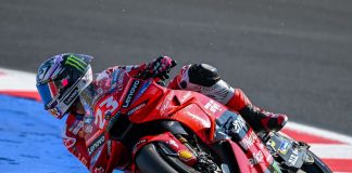 A Misano vince Bastianini davanti a Martin, Bagnaia cade