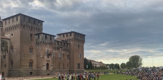 La battaglia affascina i tanti visitatori di Mantova Medievale