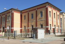 Mantova, le ex scuole convertite in uffici comunali e spazi per le associazioni