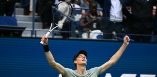 Sinner vince US Open, il bacio alla fidanzata e la dedica alla zia