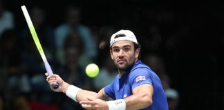 Atp Tokyo, Berrettini vince primo set con Fils ma poi si ritira