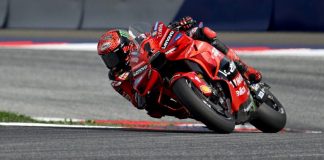 MotoGp Emilia-Romagna, Bagnaia in pole davanti a Martin e Bastianini