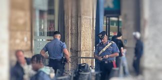 Controlli a tappeto in centro: identificate 61 persone, sei beccati con la droga