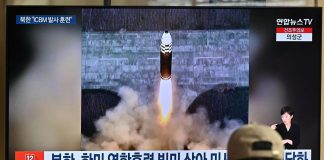 Corea del Nord testa nuovo missile: testata gigante da 4,5 tonnellate