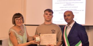 Castiglione, giglio d’oro consegnato a Bordignon. Lucchetti: “Renderemo il concorso internazionale”