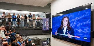 Biden: “Harris leader, con Trump non c’è stata storia”. Obama: “Ha visione e forza”