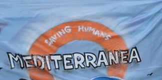 Migranti, Mediterranea denuncia Piantedosi al Tribunale penale internazionale: “Deportazioni in Libia”