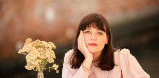 Al Mantova Village, incontro e firmacopie con la scrittrice Alessia Gazzola