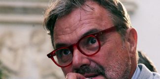 Oliviero Toscani: “Più appeal mestiere medico? Pagateli di più”