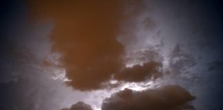 Maltempo oggi con temporali e venti forti, allerta meteo gialla in 10 regioni