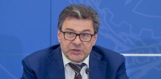 Giorgetti “Soddisfazione avanzo primario positivo, debito un fardello”