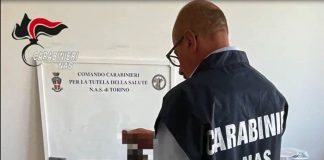 Vino francese di pregio contraffatto, sgominata organizzazione