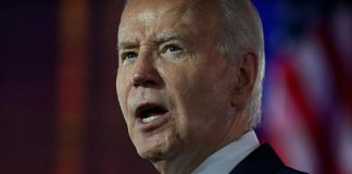 Biden, gaffe su “spazzatura” di Trump: la precisazione dopo le polemiche
