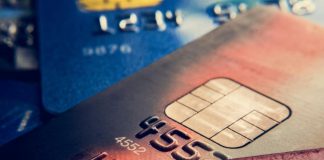 Pagamenti con carta, ecco perché è illegale il sovrapprezzo: parla l’esperto