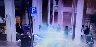 E dopo le risse in Corso della Libertà arrivano i fumogeni -VIDEO