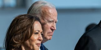 “Non sono Biden”, Harris tra lealtà e distanza a un mese da elezioni Usa