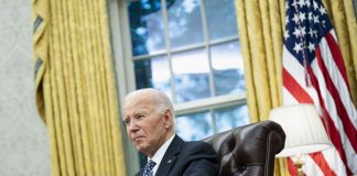 Israele-Hamas, Biden a un anno da attacco: “Non ci arrenderemo mai fino a ritorno ostaggi”