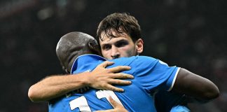 Milan-Napoli 0-2, Conte stende i rossoneri e va in fuga
