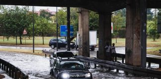 Maltempo, bomba d’acqua su Milano: in un’ora caduti 40 mm di pioggia