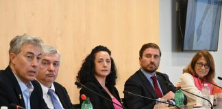 A un anno dal massacro del 7 ottobre il libro di Sharon Nizza, la cronaca tra choc e sottovalutazioni