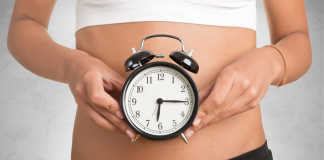 Effetti ora solare, affrontarli a tavola per salvare sonno e salute: 7 consigli