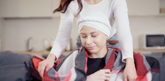Cancro al seno, la psiconcologa Dimastromatteo: “Per le donne siamo centrali”