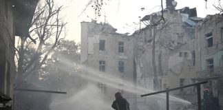 Ucraina accusa Russia: “Uccisi 16 soldati prigionieri”