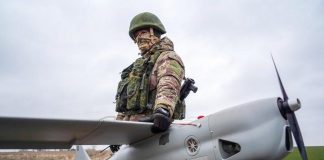 Ucraina, Kiev licenzia capo della forza armata dei droni: nominato successore