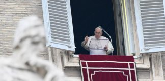 Papa “La guerra è sempre una sconfitta ed è ignobile”