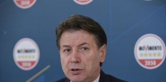 Conte “Grillo contro la libera espressione della comunità M5S”