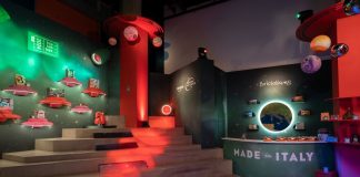 Apre a Milano il nuovo spazio immersivo Amazon Black Friday Universe