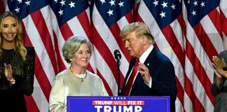 Trump, una donna ha costruito il trionfo alle elezioni: chi è Susie Wiles
