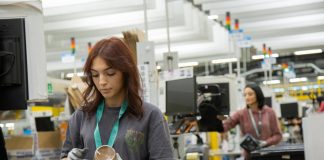 Amazon, progetto di educazione finanziaria Econo.mia per dipendenti azienda