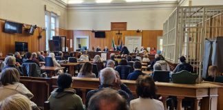 Il Palazzo di Giustizia apre ai cittadini. Aula gremita per l’incontro con i magistrati