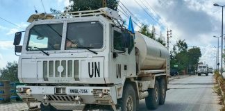 Libano, attacco a Unifil e Caschi blu italiani feriti: Israele accusa Hezbollah
