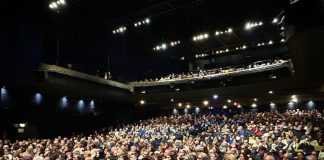 Solidarietà e spettacolo, a Milano 1.500 manager a teatro a sostegno associazioni umanitarie