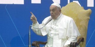Papa “Auspico stabilità e pace per la Siria”