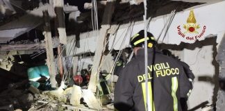 Esplosione in una villetta ad Aprilia, nonna e nipote estratte senza vita