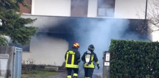 Suzzara, rogo in un garage. Locale distrutto, casa annerita ma agibile