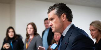 Hegseth ai senatori: “Se mi confermate al Pentagono smetto di bere”