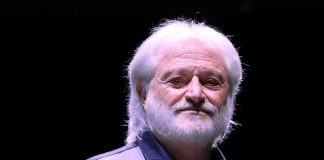 Sanremo 2025, l’escluso Amedeo Minghi lancia sondaggio su Fb